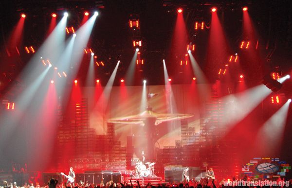 прожекторы на сцене прожекторы на сцене