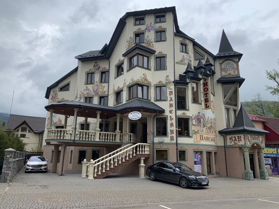 готель в яремче