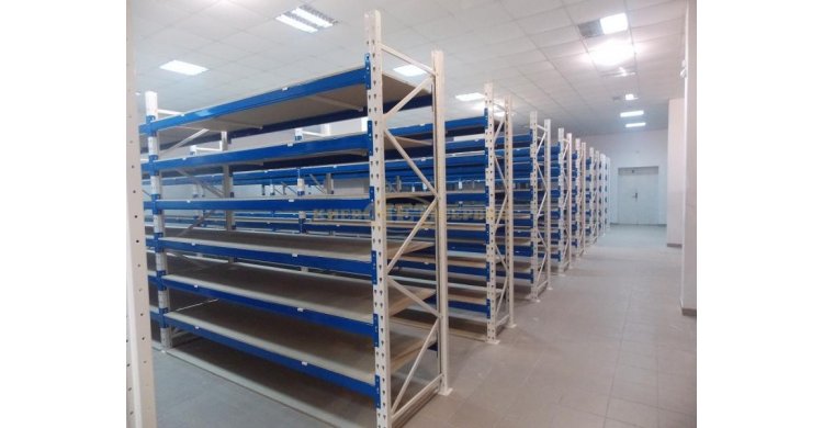 складской стеллаж с настилом