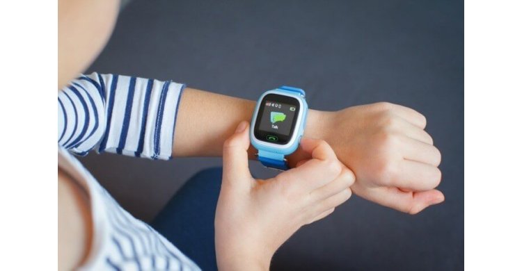 ����� ����