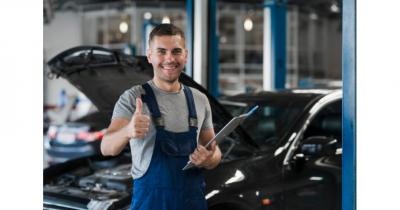 автомобільний слюсар