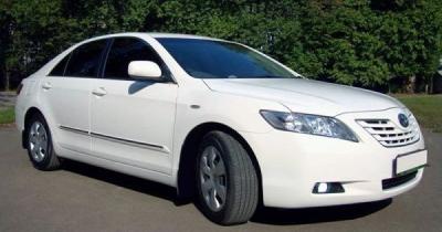    Toyota Camry 40