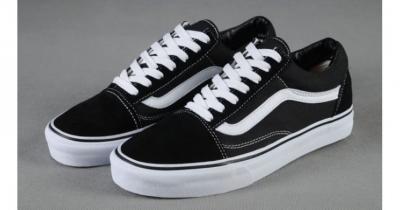 ���� vans