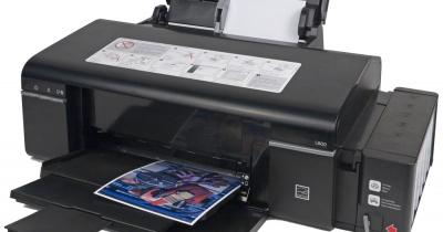 ����� �������� Epson L800