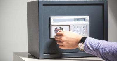 ���� � ����