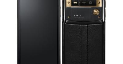 Vertu Signature Touch - ��� ������������ �������� � ��������� ����������������